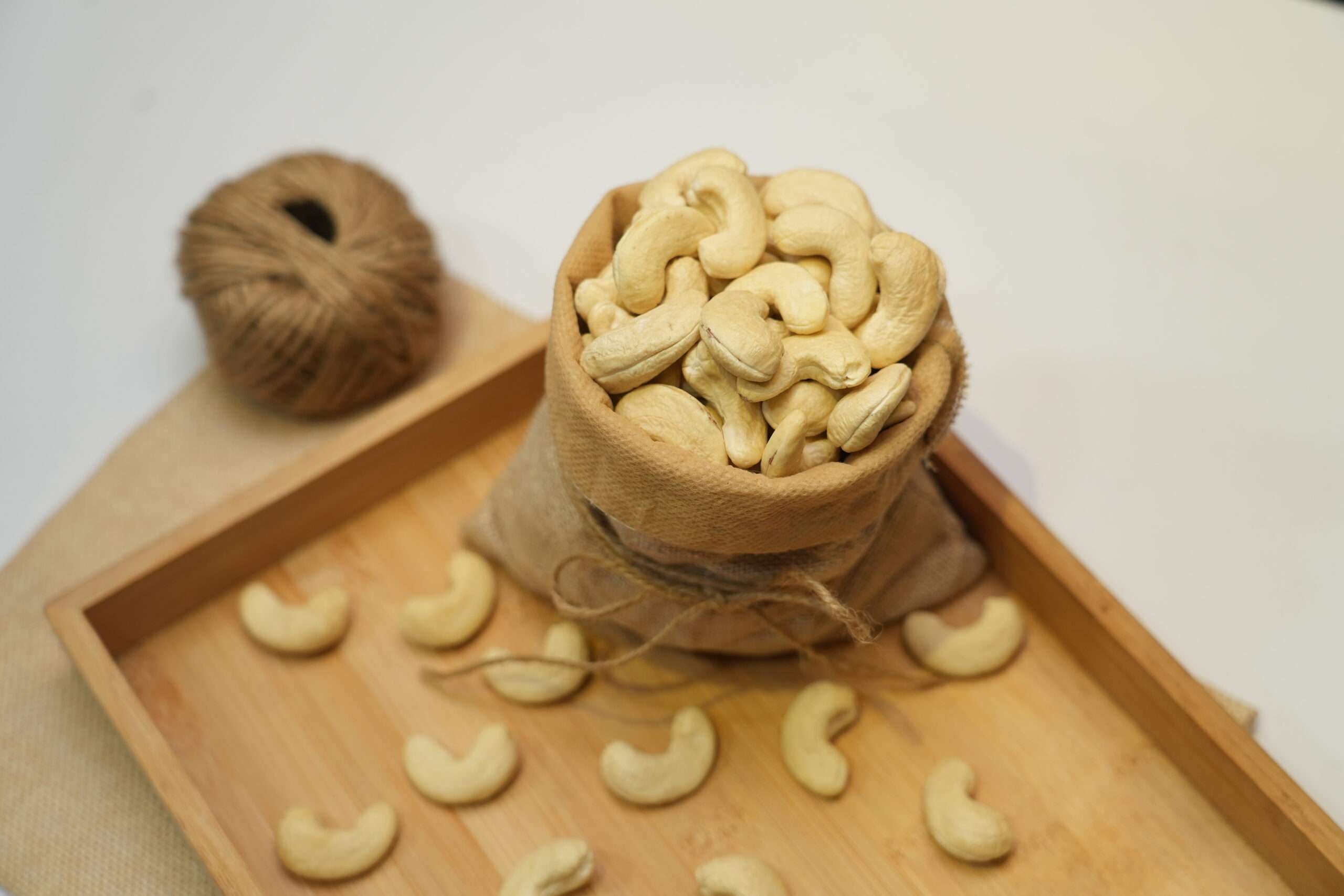 Cashew / Kaju –  Regular