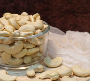 Cashew / Kaju –  Extra Jumbo