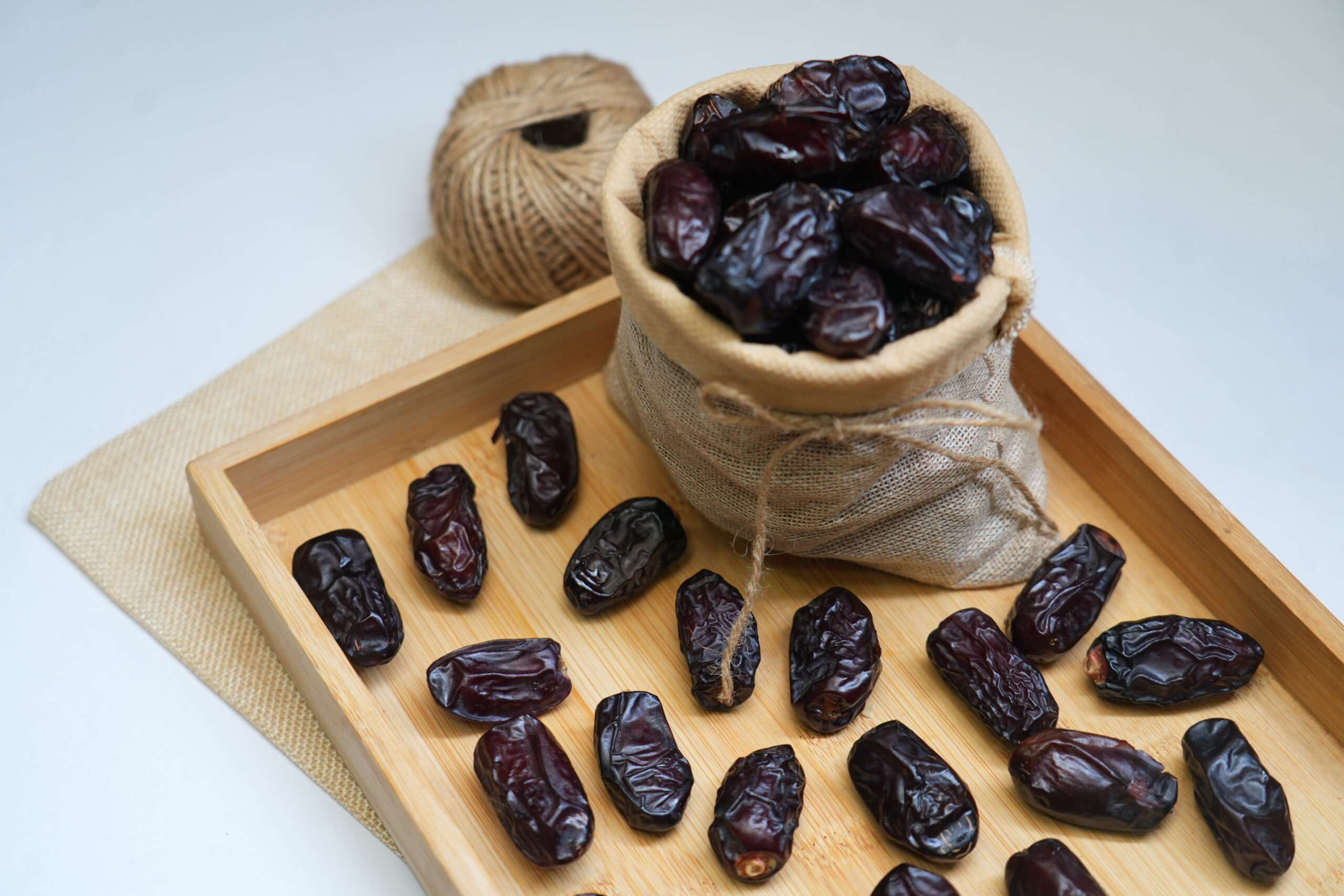 Dates / Khajur Kalmi